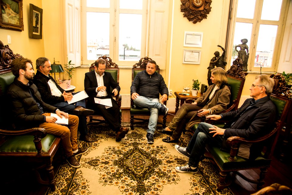 25.06.2019 - Prefeita Paula Mascarenhas em reunião com o Jockey Club Pelotas - Foto Gustavo Vara