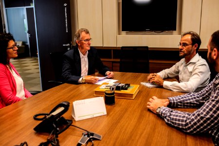 20.12.2017 - Vice-prefeito Idemar Barz em reunião na Ecosul sobre festas do Morango e Pêssego