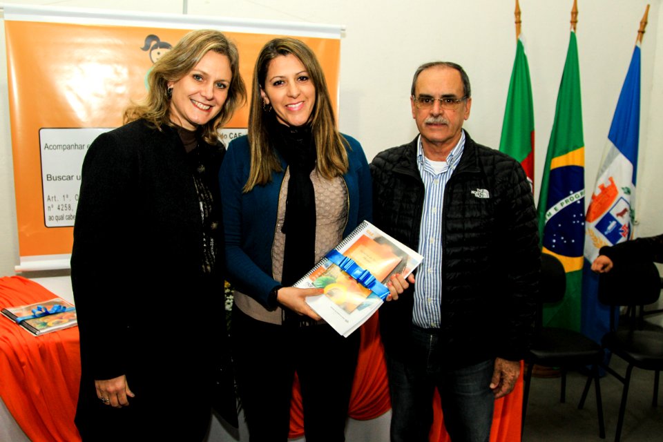 12.06.2018 - Prefeita Paula Mascarenhas e o vice Idemar Barz durante Posse do Conselho Municipal da Merenda Escolar - Foto: Gustavo Vara