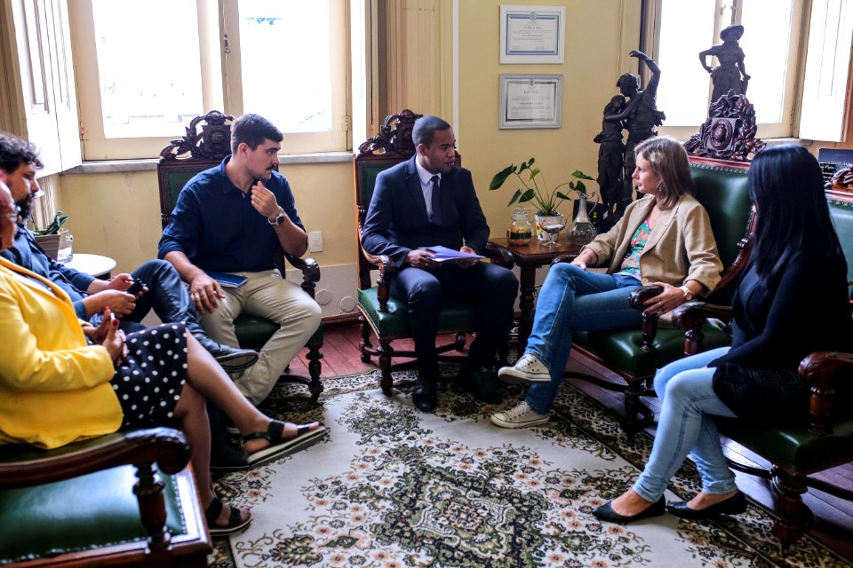30.04.2018 Entrega emenda dep Stédile ao conselho tutelar - Fotos Gustavo Mansur