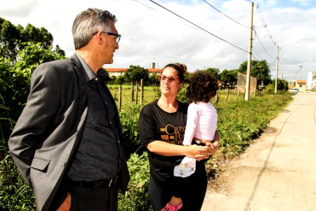 05.12.2017 - Prefeito em exercício Luiz Henrique Viana durante visita na rua Cidinei Alves Dias no Jardim Europa