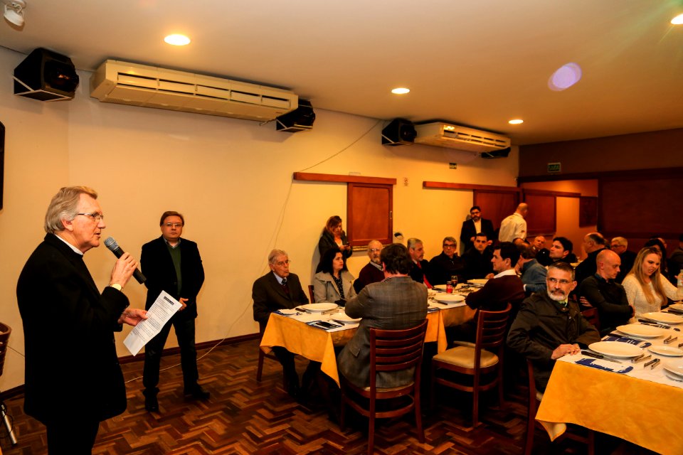17.07.2018 - Vice prefeito Idemar Barz durante aniversário Secovi Zona Sul - Foto: Gustavo Vara