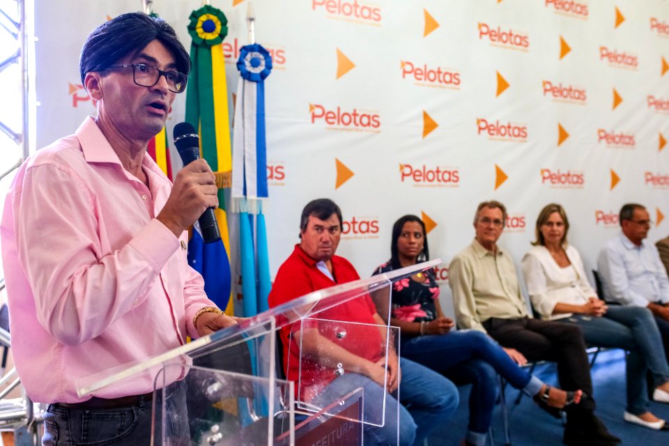 01.03.2018 Posse novos diretores da rede municipal - Fotos Gustavo Mansur