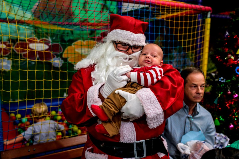 19.12.2017 - Prefeita Paula Mascarenhas na Festa de Natal Para as Crianças dos Abrigos