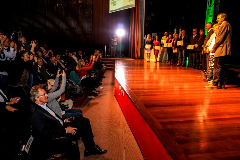 04.12.2017 - Vice-Prefeito Idemar Barz na entrega do prêmio destaque no desenvolvimento do agronegócio gaúcho em Porto Alegre RS