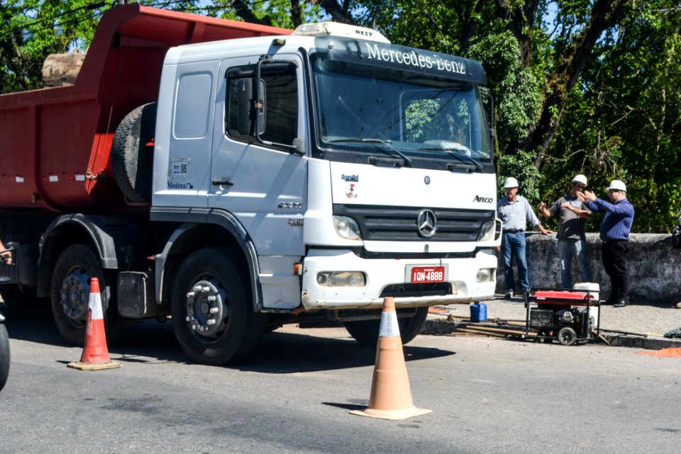 01.11.2017 - Obras da ETA São Gonçalo na rua Marechal Floriano