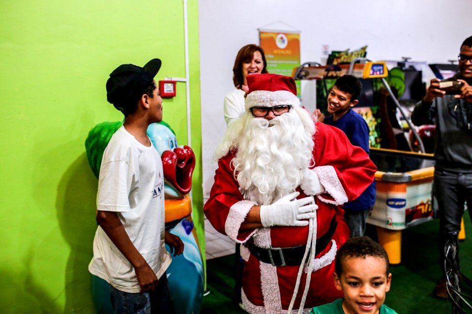 19.12.2017 - Prefeita Paula Mascarenhas na Festa de Natal Para as Crianças dos Abrigos