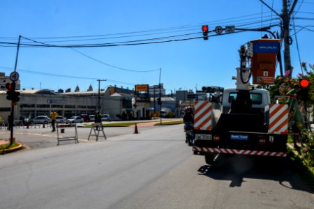 19.01.2018 - Novo semáforo na praça 20 de Setembro esquina com a rua Baltazar Brum