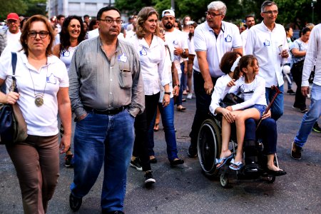 20.12.2017 - Prefeita Paula Mascarenhas e vice Idemar Barz na Noite da Paz - Caminhada Aliança Pelotas