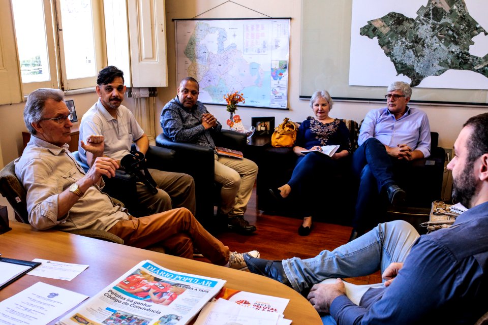 06.11.2017 - Vice-prefeito Idemar Barz em reunião de avaliação da programação da semana farroupilha e projeções para 2018