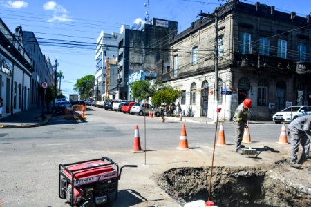 01.11.2017 - Obras da ETA São Gonçalo na rua Marechal Floriano