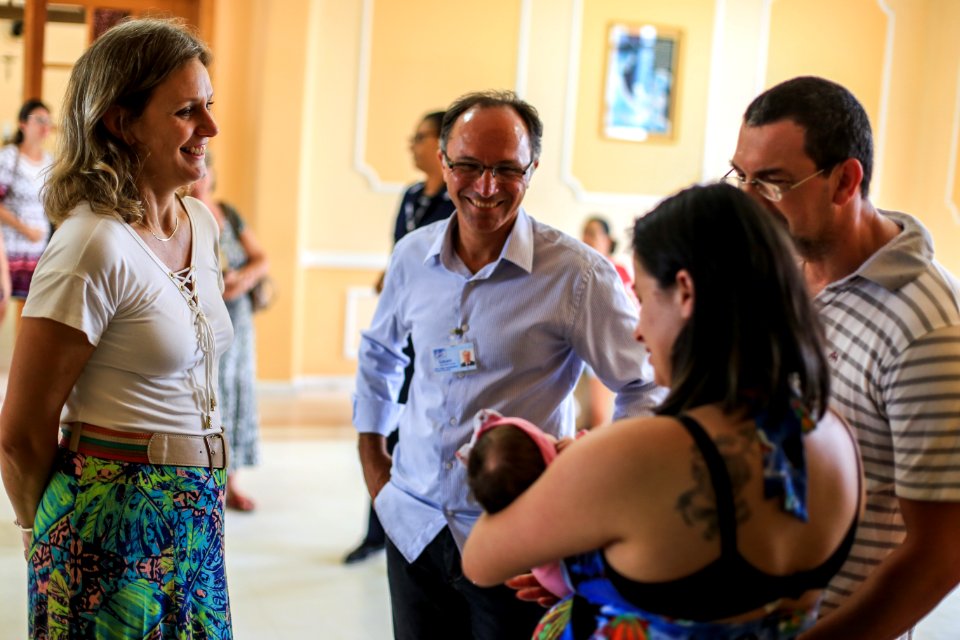 17.01.2018 - Prefeita Paula Mascarenhas na adesão da maternidade da Santa Casa de Misericórdia ao Pacto Pelotas Pela Paz