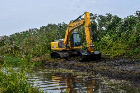 25.10.2017 - Ações de melhorias do Sanep no Laranjal - Foto: Rafaél de Lima