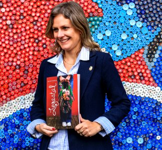 18.12.2017 - Prefeita Paula Mascarenhas no lançamento do Livro Relicário de afetos - Lu Gastal