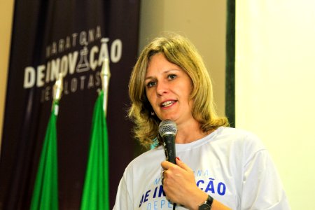 29.10.2017 - Prefeita Paula Mascarenhas participa do  encerramento da Maratona de Inovação de Pelotas
