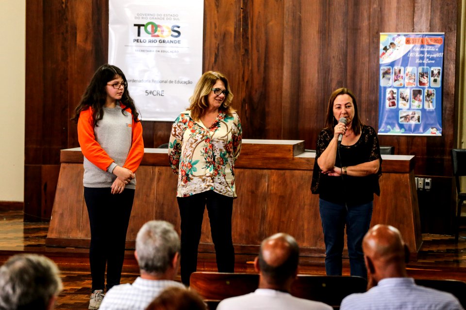 10.11.2017 - Vice-prefeito Idemar Barz na apresentação do programa Saúde na Escola no colégio João XXIII
