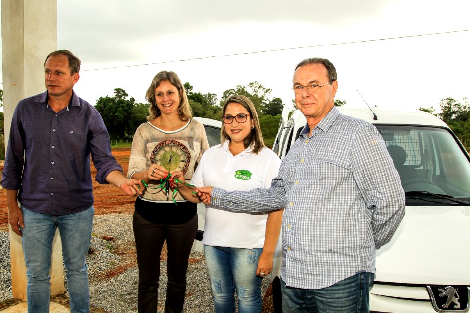 06.12.2017 - Prefeita Paula Mascarenhas durante inauguração da Agroindústria Sul Ecológica na Estrada da Gama na colônia de Pelotas