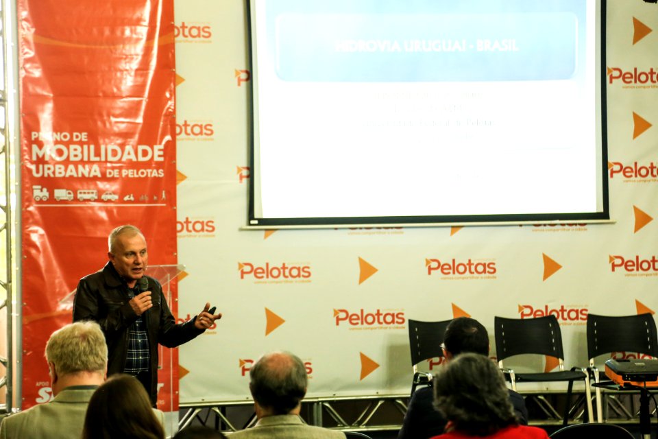 18.07.2018 - Prefeita Paula Mascarenhas durante o 3º Seminário Temático “Mobilidade Regional - Atualidade e Perspectivas  que compõem a construção do Plano de Mobilidade de Pelotas - Foto: Gustavo Vara