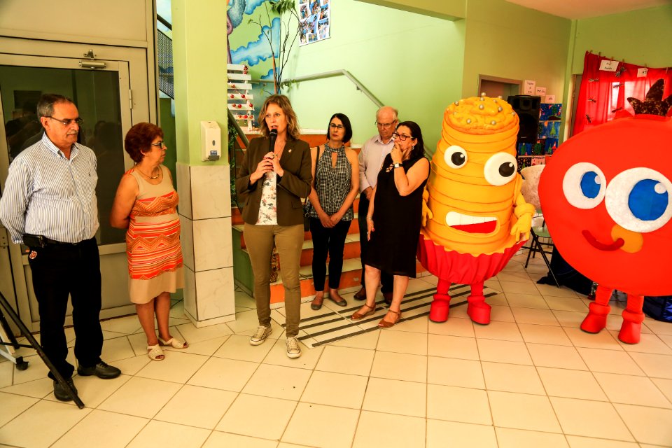13.12.2017 - Prefeita Paula Mascarenhas durante entrega de laboratório Khan Academy na EMEF Dom Francisco de Campos Barreto