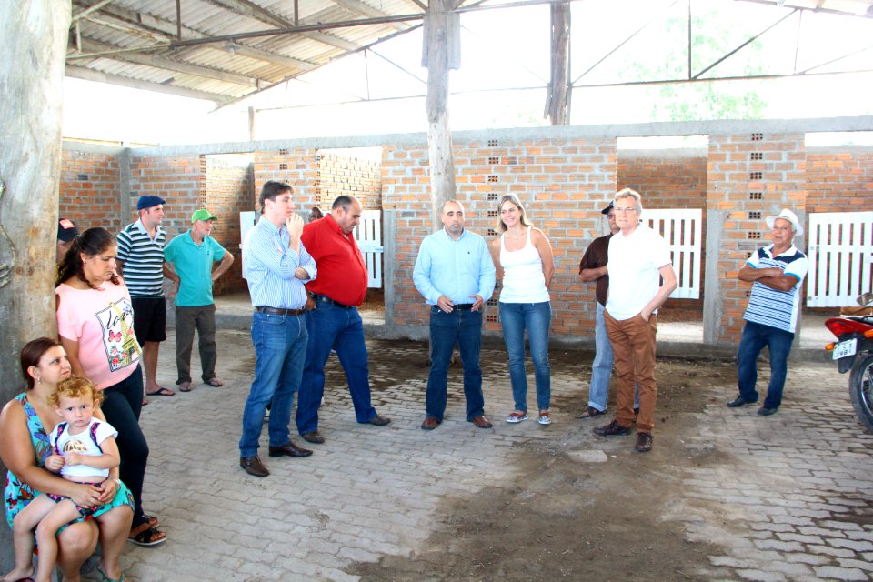 01.03.2018 - Gab Prefeita - Entrega de cavalos e visita as novas instalações da hospedaria - Foto Marcel Avila