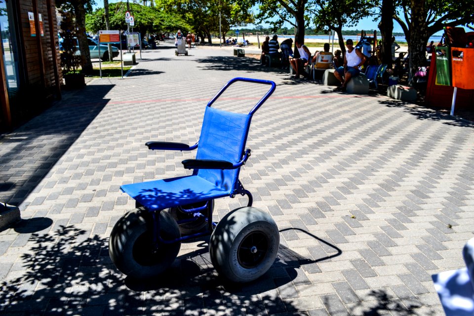04.01.2018 - Atividades de verão na praia do Laranjal