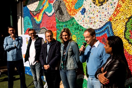 26.05.2018 - Prefeita Paula Mascarenhas e o vice Idemar Barz na lançamento da Campanha do Agasalho no Mercado Público - Foto: Gustavo Vara