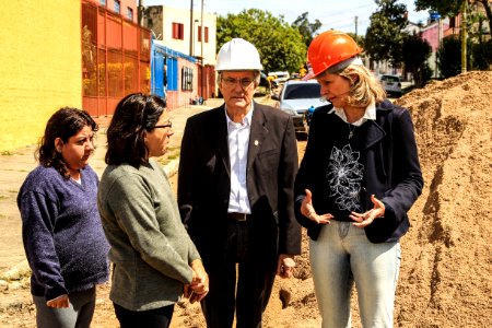24.10.2017 - Prefeita Paula Mascarenhas em visita às obras do Sanep, ruas: Barros Cassal, Joaquim Vieira da Cunha, Arnaldo Mesquita de Menezes, Henrique Lorea