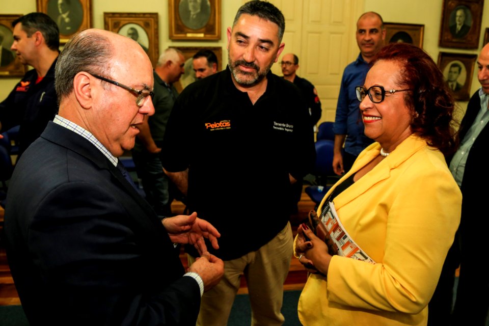 17.11.2017 - Prefeita Paula Mascarenhas na reunião do GGI com secretário de Segurança Pública do Estado, Cezar Schirmer