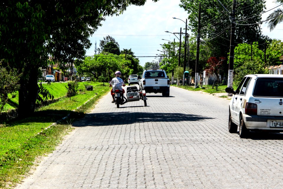 10.01.2018 - Requalificação do calçamento da avenida São Francisco de Paula
