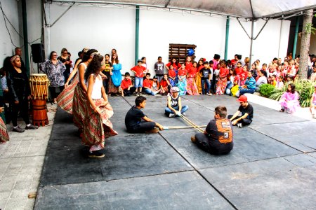 17.11.2017 - Ações que integram o projeto Africanidades - Alunos Smed no Mercado Central - Fotos: Marcel Avila