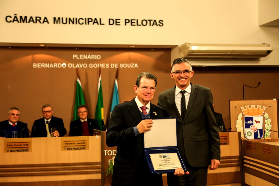 09.07.2018 - Prefeito em exercício Idemar Barz prestigia a Sessão Solene alusiva aos 206 anos da Cidade de Pelotas - Foto: Gustavo Vara