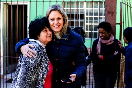 23.05.2018 - Prefeita Paula Mascarenhas e o vice Idemar Barz durante vistoria das obras nas ruas Afonso Pena, Paulo Guilayn e Santo Michelon no Fragata - Foto: Gustavo Vara