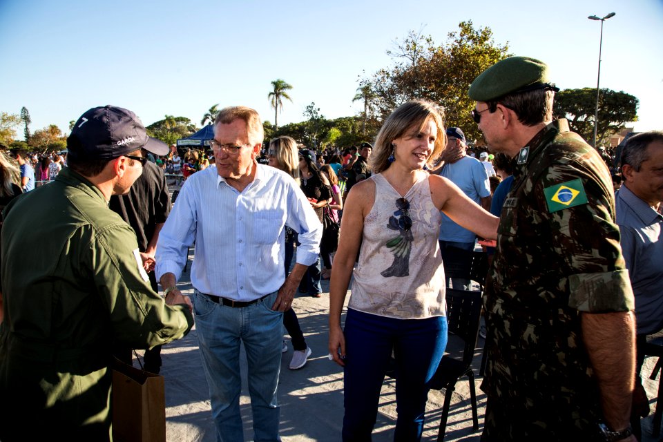 18.04.2018 - Apresentação da Esquadrilha da Fumaça em comemoração aos 100 anos do 9ª Batalhão de Infantaria Motorizada em Pelotas e pela passagem do Dia do Exército - Foto: Gustavo Vara