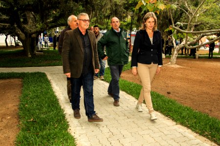 17.05.2018 - Prefeita Paula Mascarenhas  durante entrega da praça São Jerônimo,   atrás do Shopping Mar de Dentro e entrega de obras Ilha Bela e São Conrado - Laranjal- Foto: Gustavo Vara