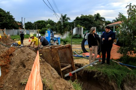 17.05.2018 - Prefeita Paula Mascarenhas  durante entrega da praça São Jerônimo,   atrás do Shopping Mar de Dentro e entrega de obras Ilha Bela e São Conrado - Laranjal- Foto: Gustavo Vara