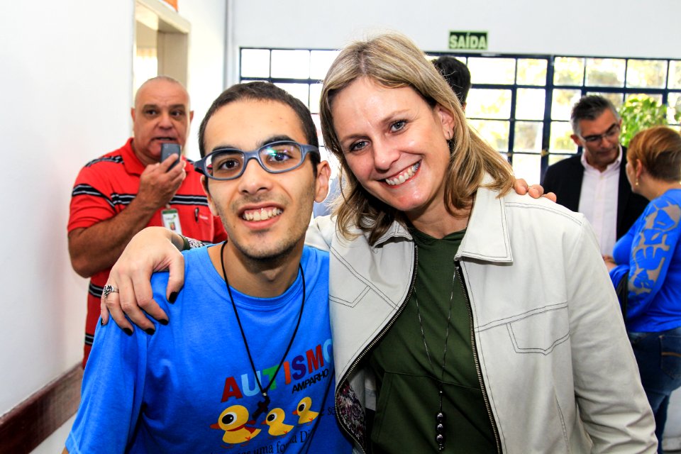 02.04.2018 - Prefeita Paula Mascarenhas e o vice Idemar Barz durante inauguração do novo Centro de Autismo Dr. Danilo Rolim de Moura - Foto: Gustavo Vara