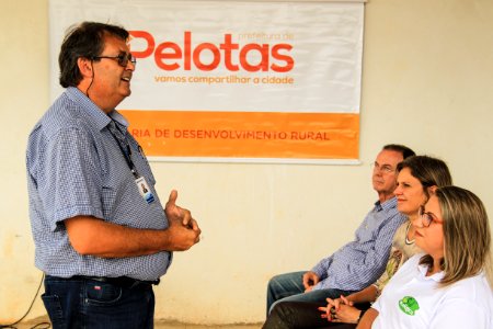 06.12.2017 - Prefeita Paula Mascarenhas durante inauguração da Agroindústria Sul Ecológica na Estrada da Gama na colônia de Pelotas