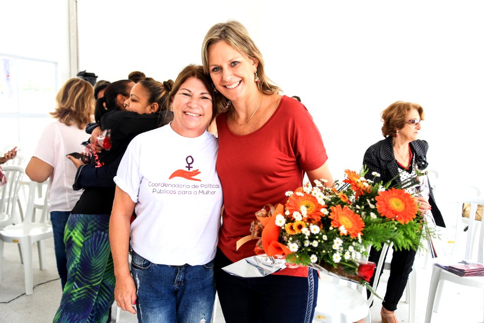 06.03.2018 -Prefeita Paula Mascarenhas  durante abertura da semana da Mulher no CEU Dunas - Foto: Gustavo Vara
