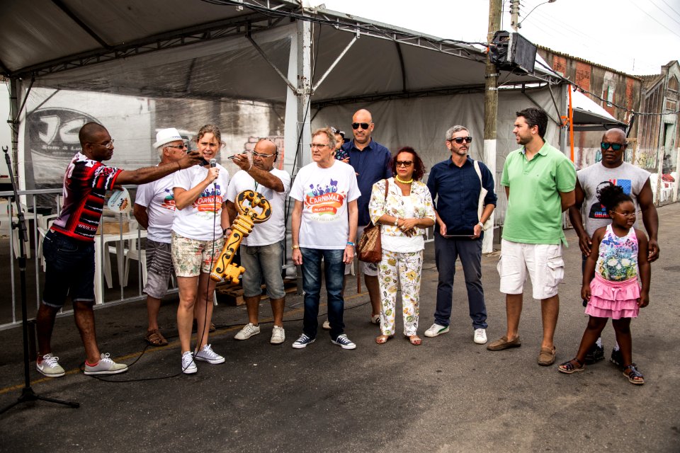 10.02.2018 - Prefeita Paula Mascarenhas e o vice Idemar Barz durante o primeiro dia do Carnaval 2018 - Foto: Gustavo Vara