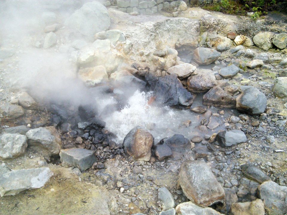 Furnas