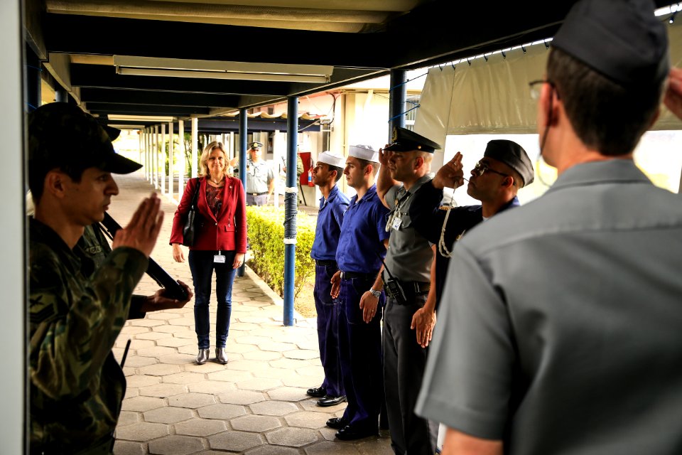 26.09.2018 - Prefeita Paula Mascarenhas durante reunião almoço com o  vice-Almirante José Renato de Oliveira, Comandante do 5º Distrito Naval em Rio Grande - Foto: Gustavo Vara