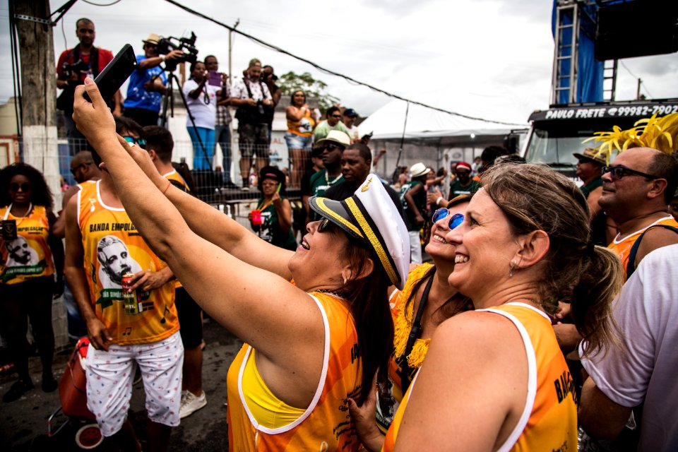 10.02.2018 - Prefeita Paula Mascarenhas e o vice Idemar Barz durante o primeiro dia do Carnaval 2018 - Foto: Gustavo Vara