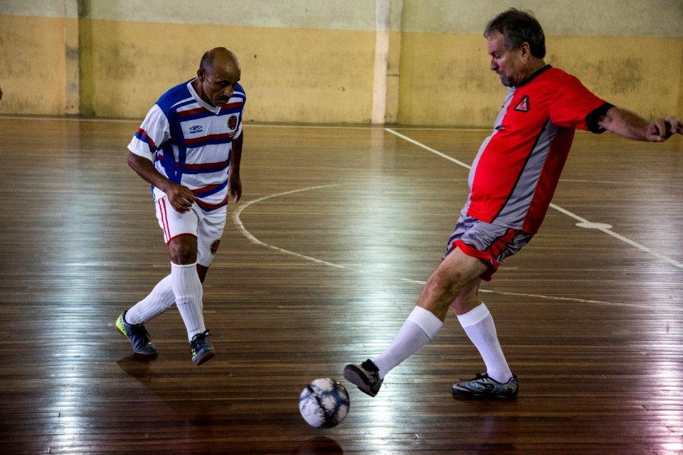 10.03.2018 - Prefeita Paula Mascarenhas prestigia o campeonato de futebol - funcionários prefeitura