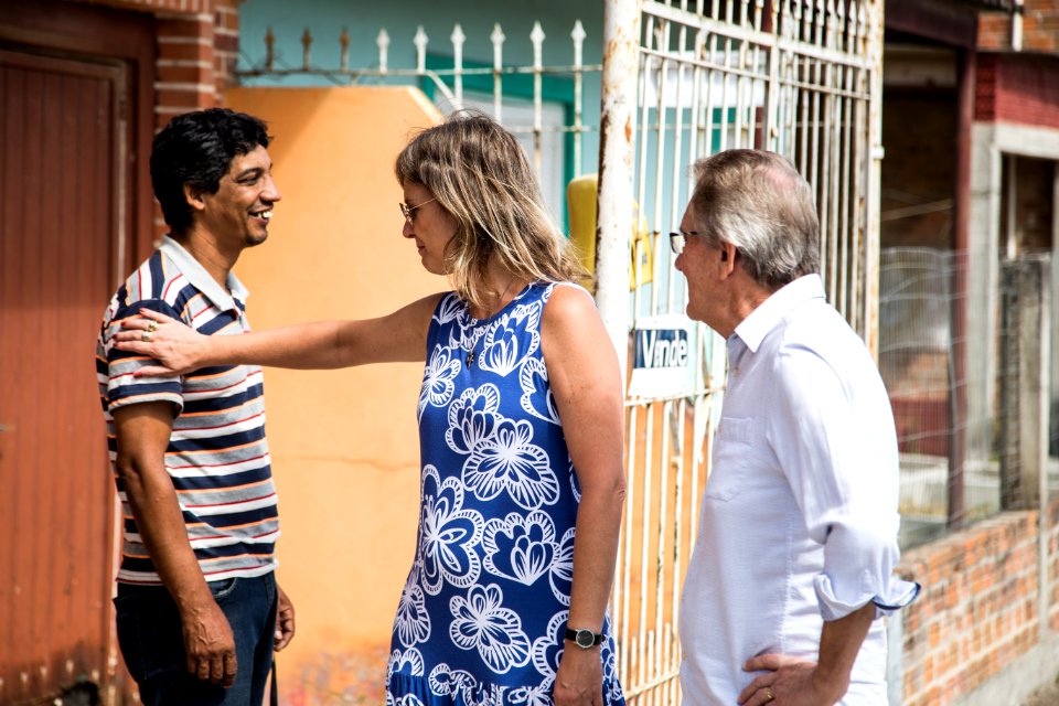 07.02.2018 - Prefeita Paula Mascarenhas e o vice Idemar Barz durante Entrega das Rua Professor Mário Peiruque e Rafael Pinto Bandeira - Foto: Gustavo Vara