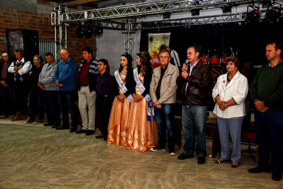 25.11.2017 - Prefeito em exercício Idemar Barz na abertura da Colheita do Pêssego 2017