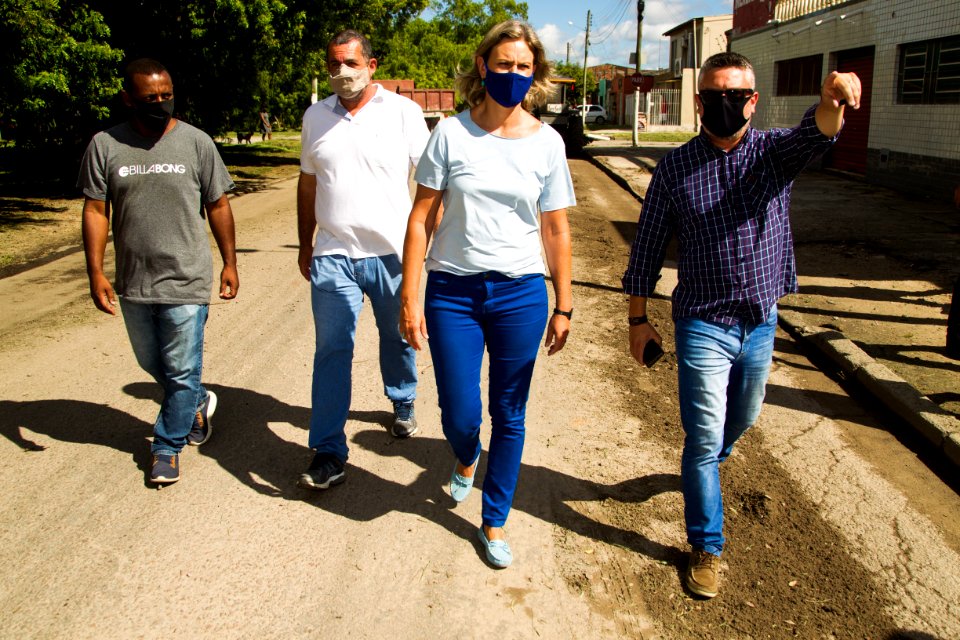 19.02.2021 - Prefeita Paula Mascarenhas visita Bairro Bem Cuidado no Navegantes - Foto: Gustavo Vara