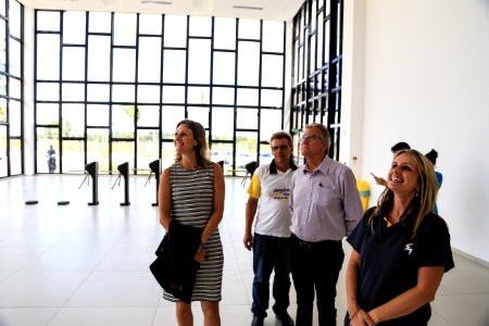 22.02.2018 - Prefeita Paula Mascarenhas e o vice Idemar Barz durante visita à Escola Santa Mônica - Foto: Gustavo Vara