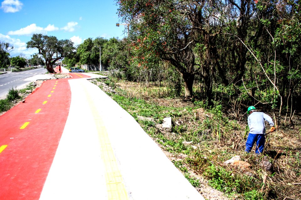 31.10.2017 - Obras no local do futuro Parque Linear