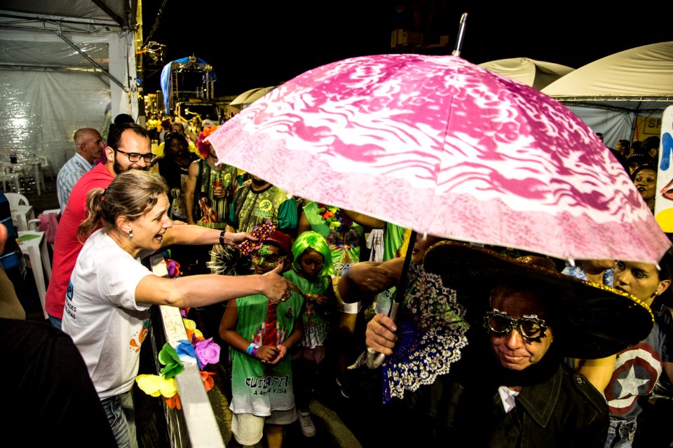 10.02.2018 - Prefeita Paula Mascarenhas e o vice Idemar Barz durante o primeiro dia do Carnaval 2018 - Foto: Gustavo Vara