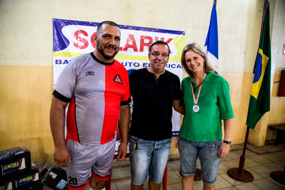 10.03.2018 - Prefeita Paula Mascarenhas prestigia o campeonato de futebol - funcionários prefeitura